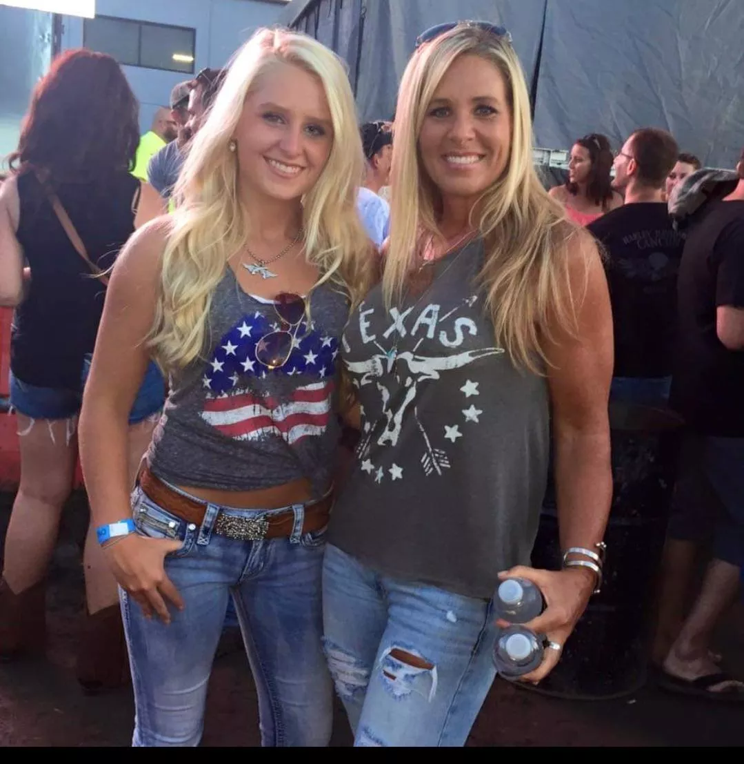 sexy mom and daughter