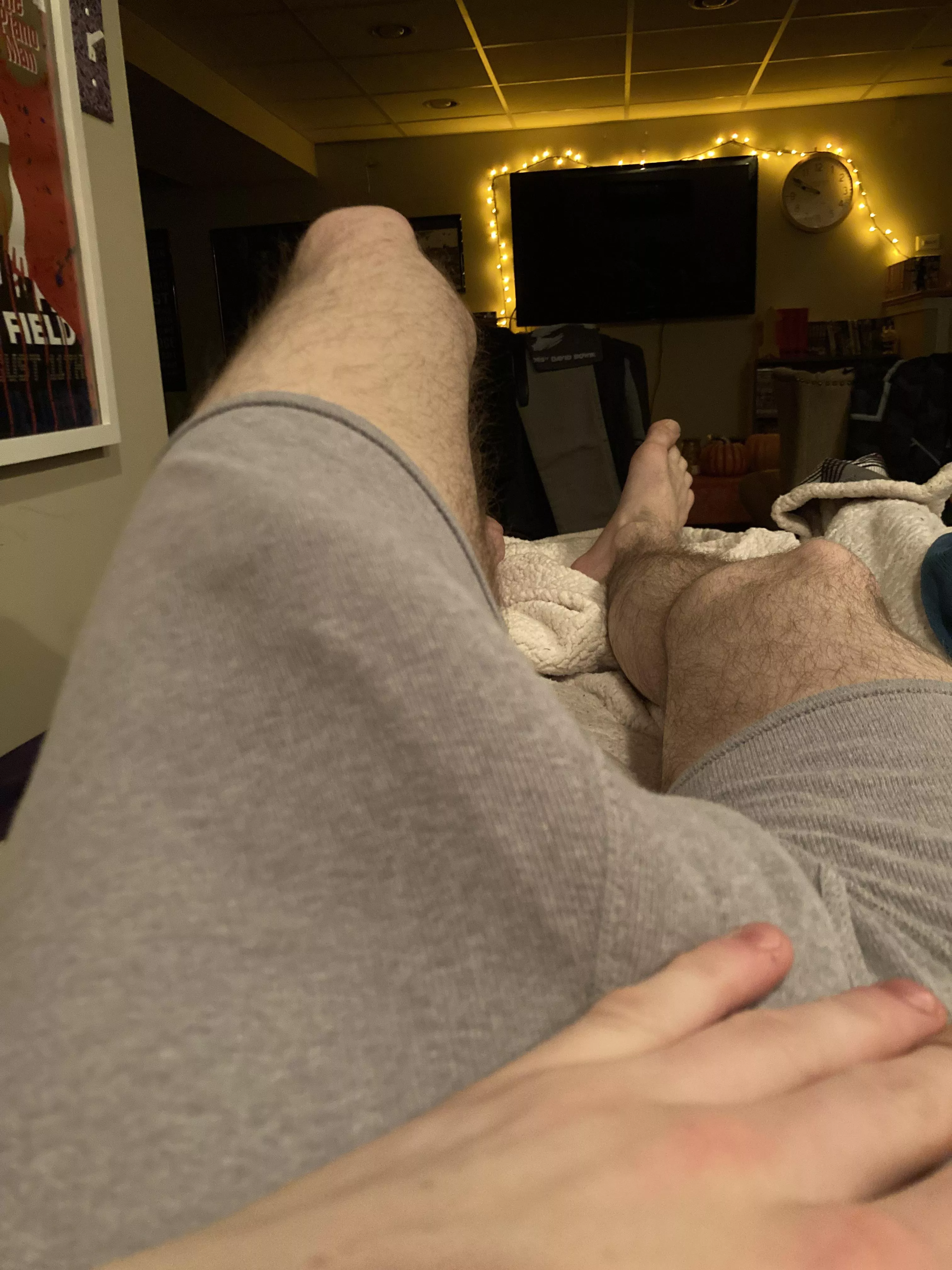 Should married women be allowed a sidepiece?