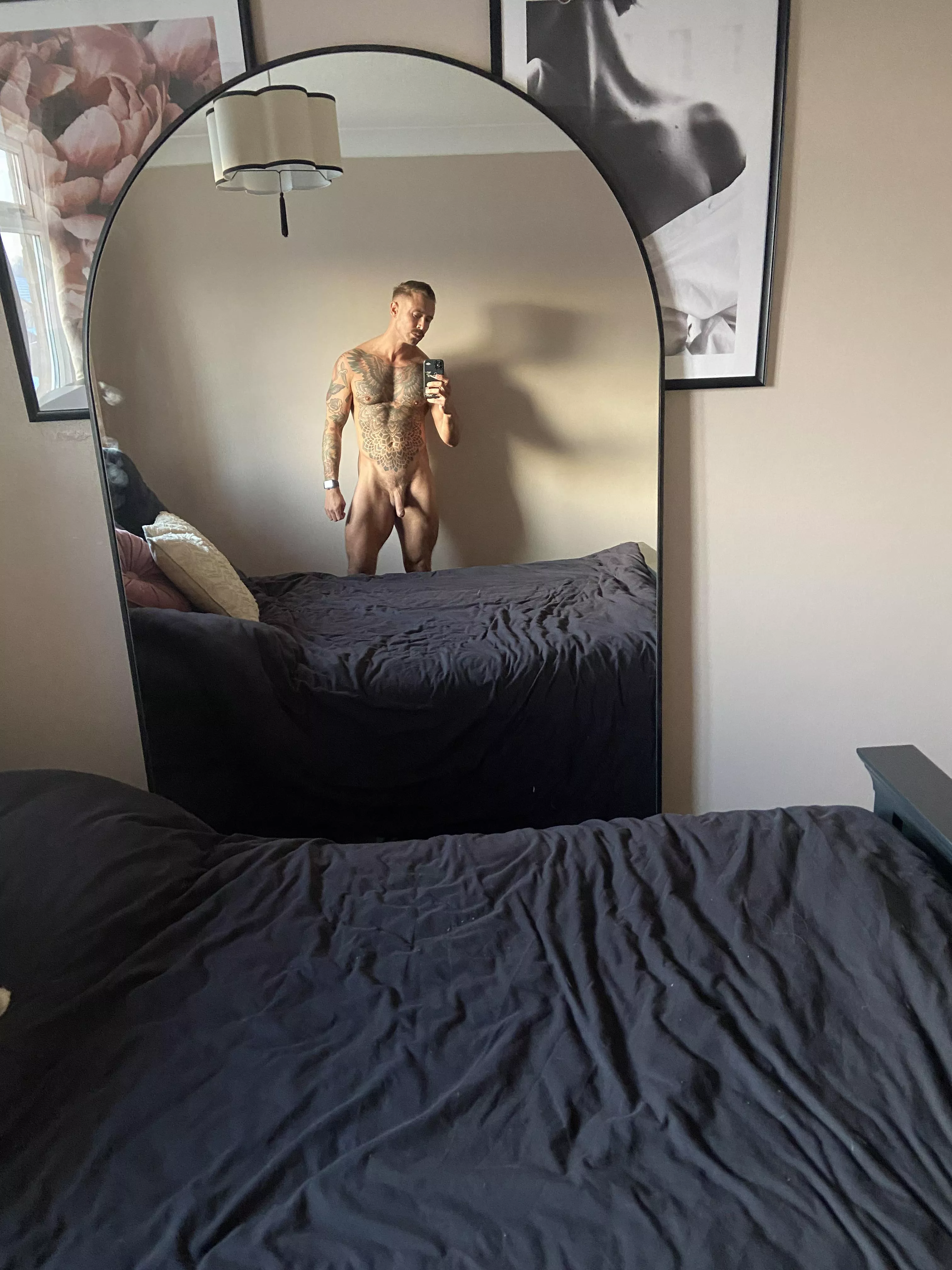 Someone come help me mess up this bed please