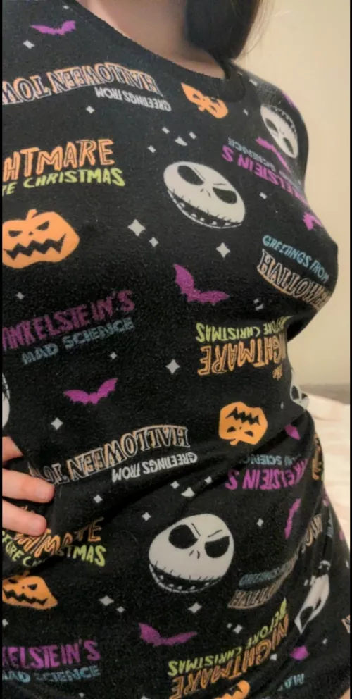 still love this shirt even though it's not Halloween anymore