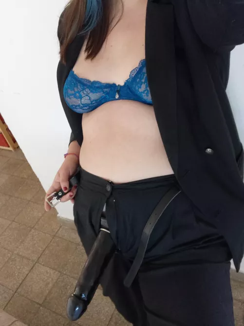 Today I won't even undress to fuck you😈