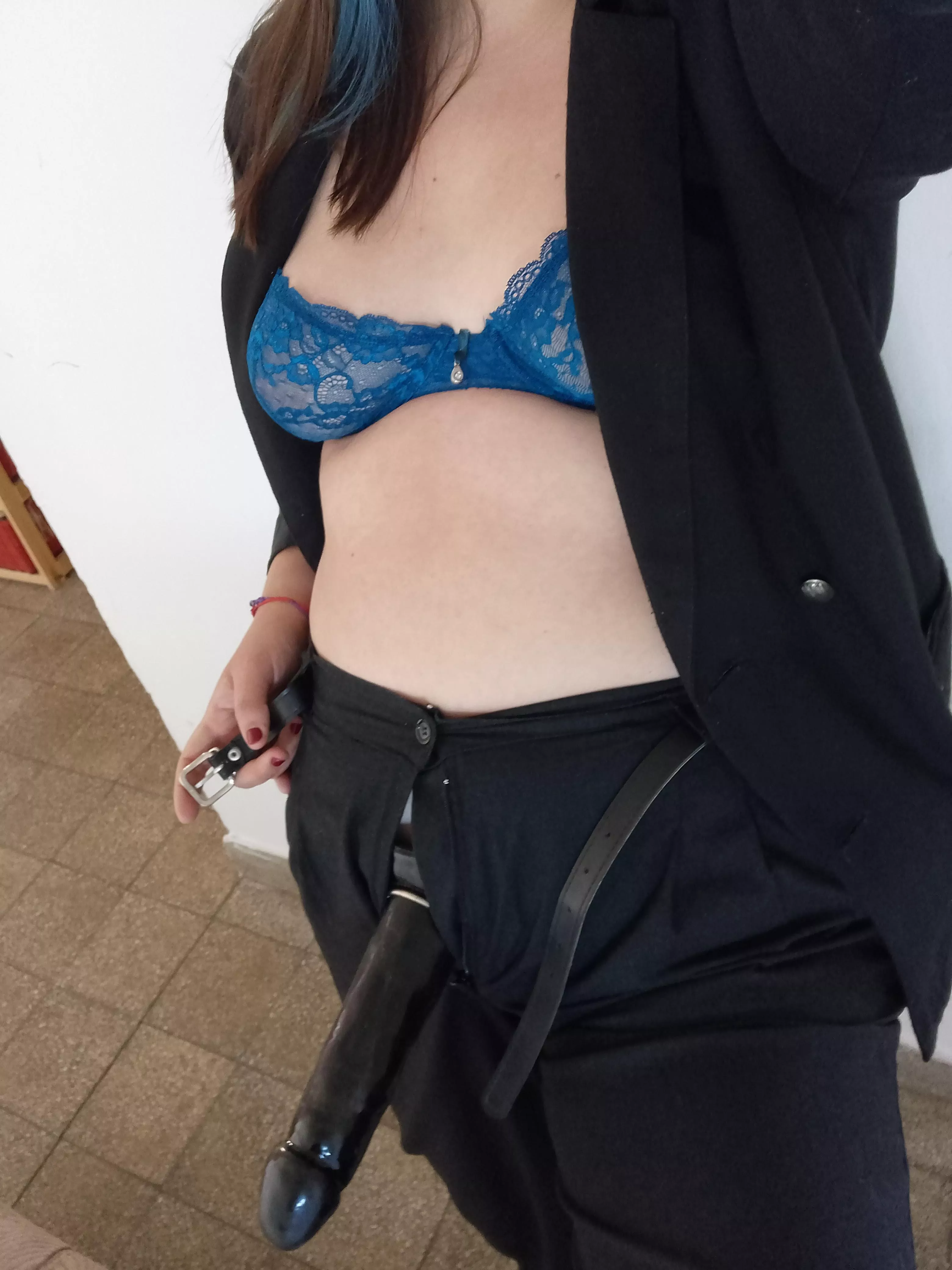 Today I won't even undress to fuck you😈