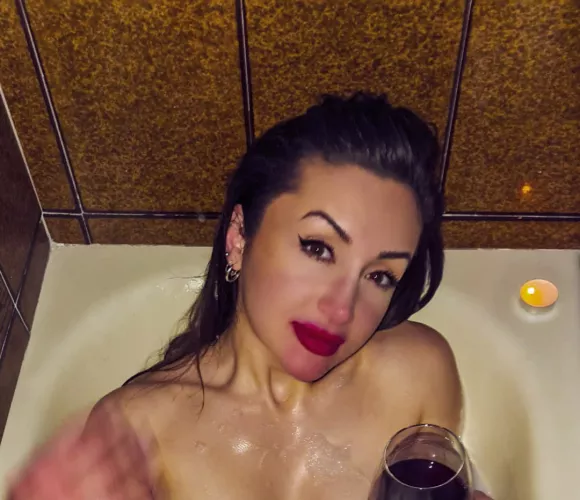 uncensored on 🤍💙👇👄