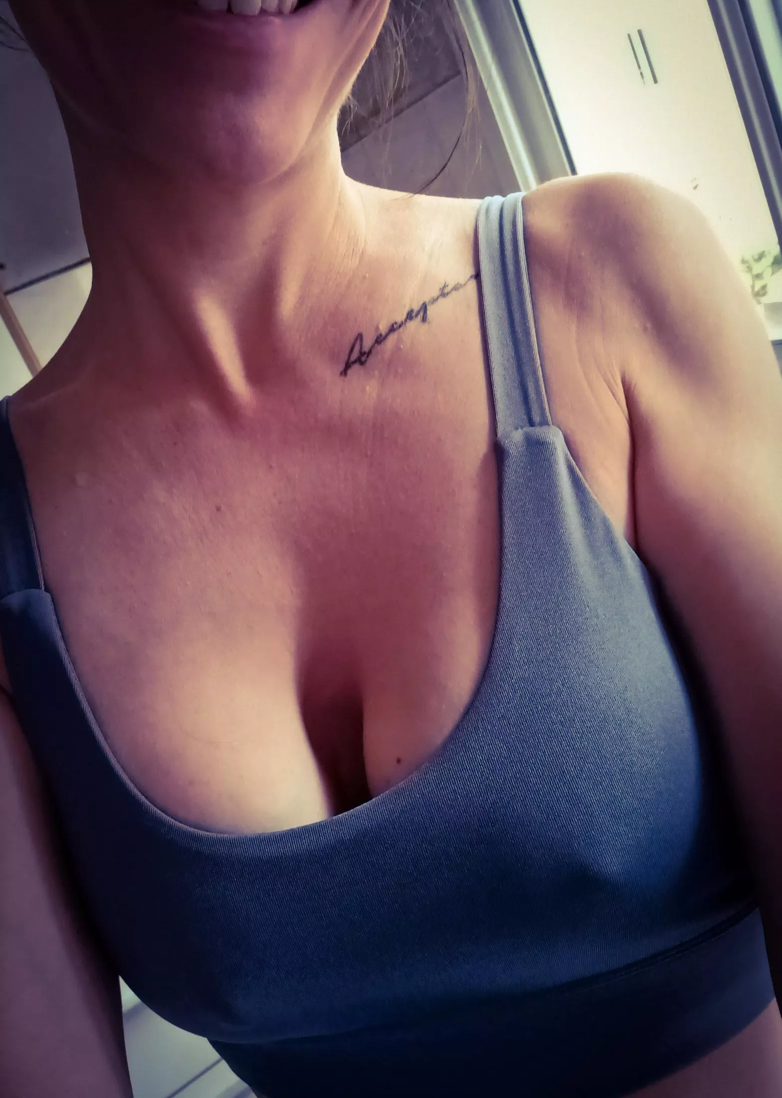 wanna see them without clothes?