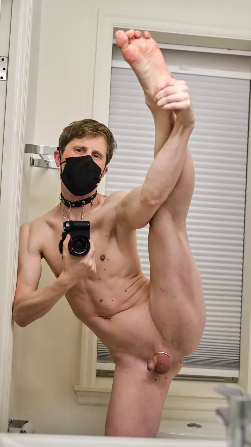 What do you think of flexible femboy feet?