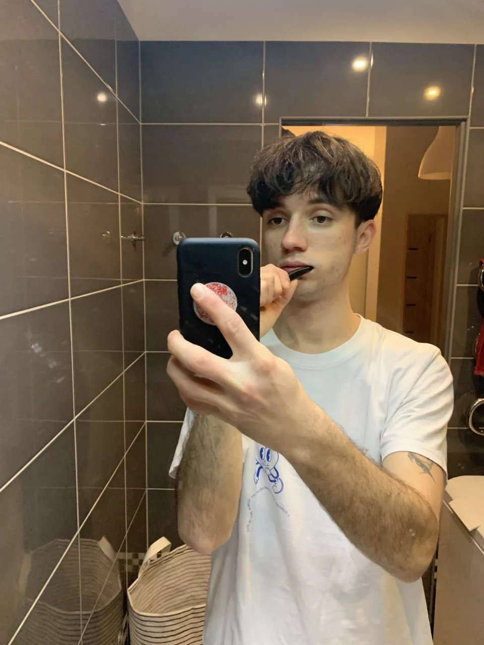 Would love to touch your cock instead