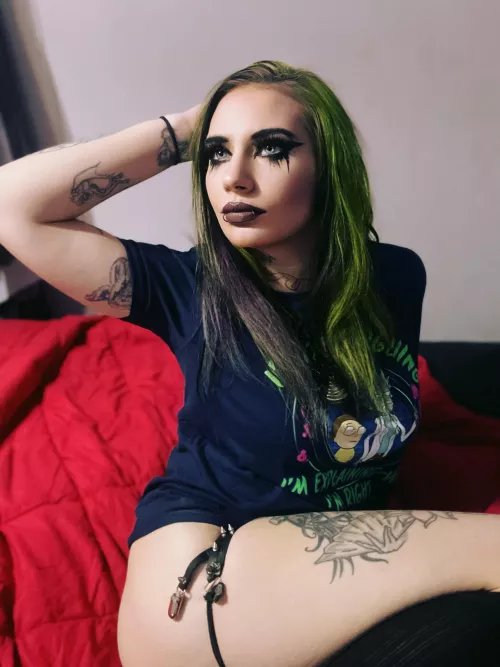 Would ya want to snuggle