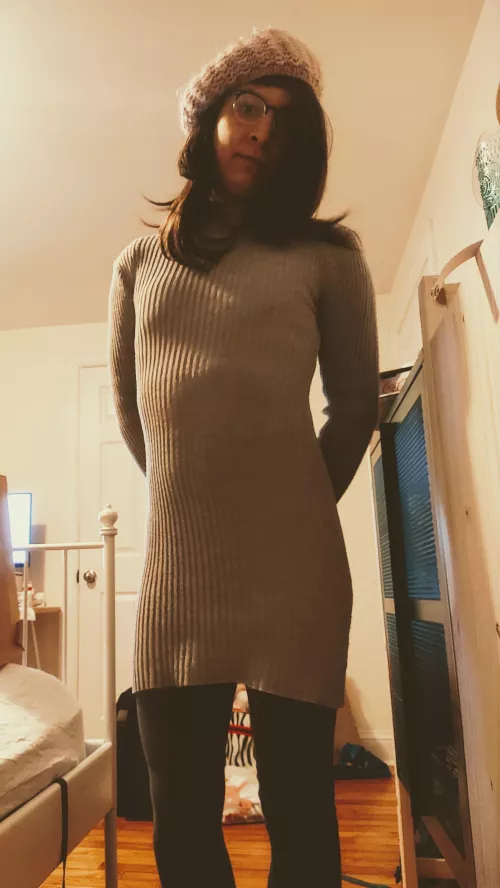 Would you watch an art student study?