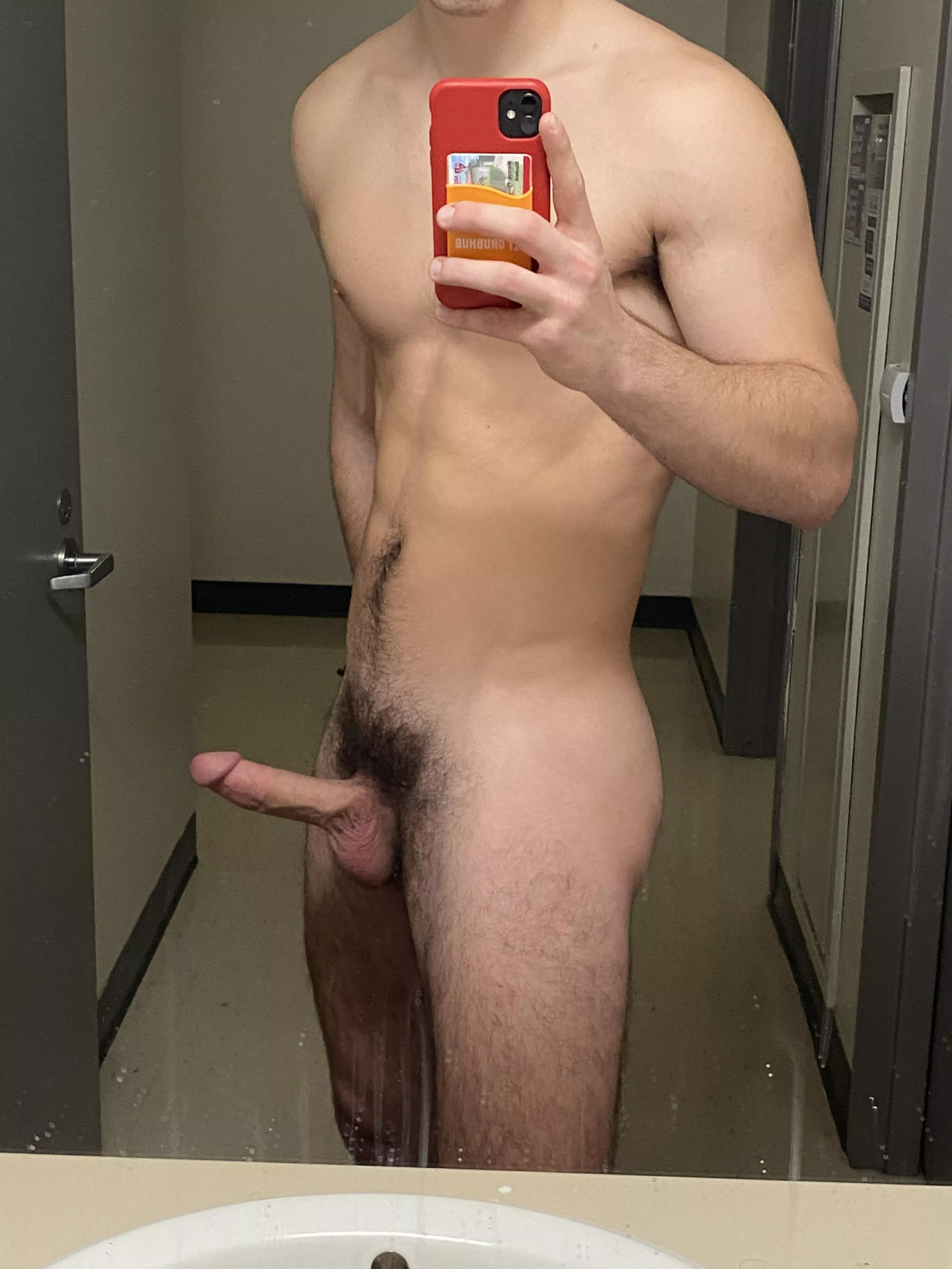 [20] I love the vein on the side