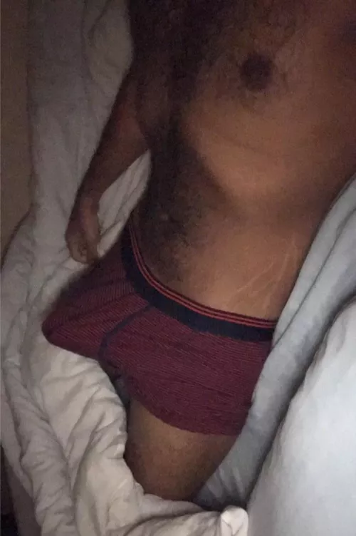 24 m Arab looking for trade and fun add me only if u like to trade hmu my snap k_j6695