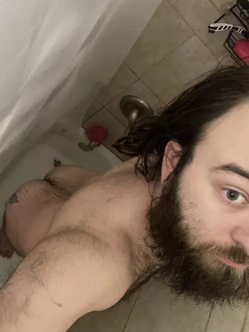 A shower selfie for you all!