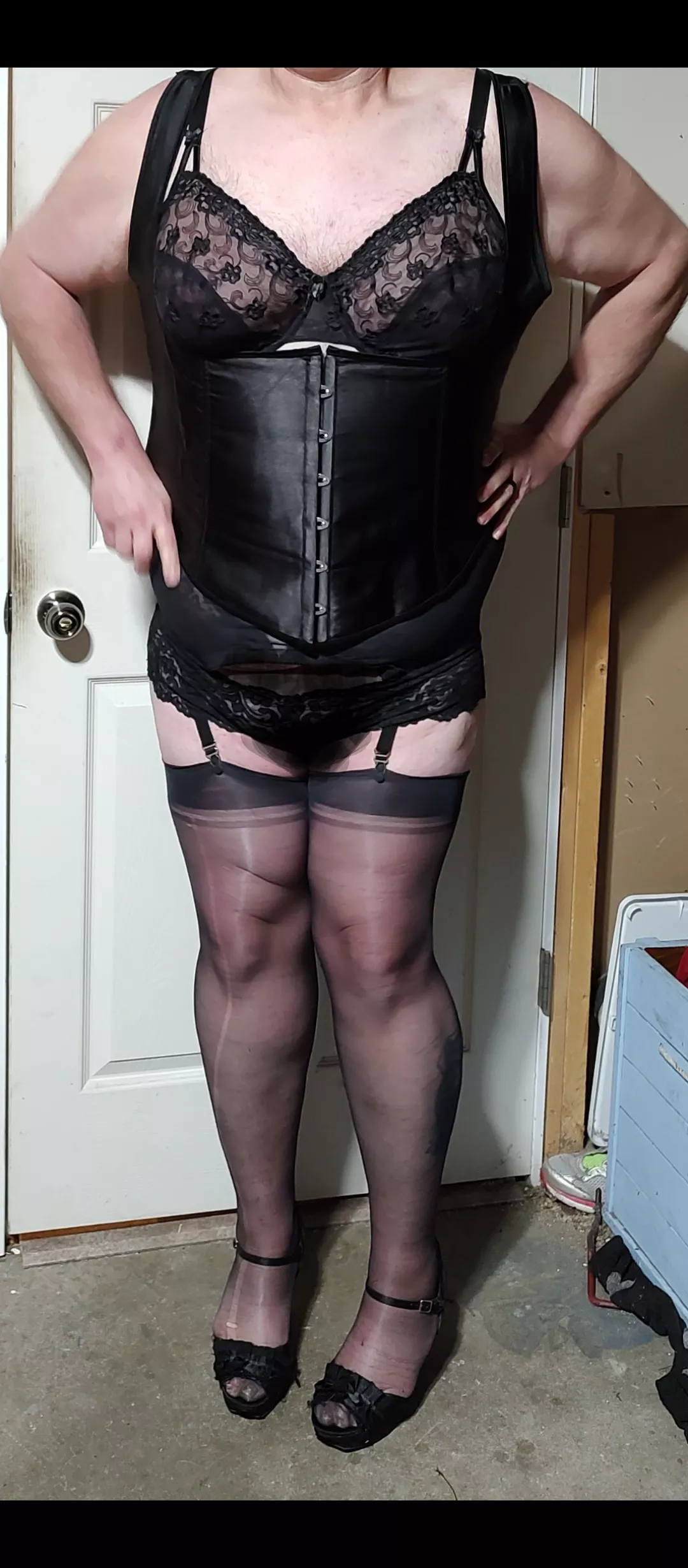 All black lingerie 🖤🖤