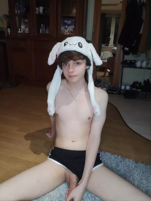 any volunteers to suck it?