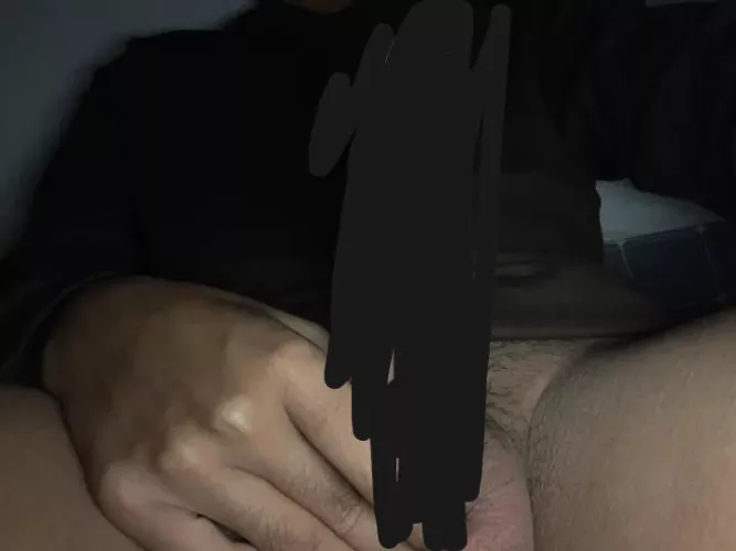 Anyone who wants to share cumming vedios together, just pm me