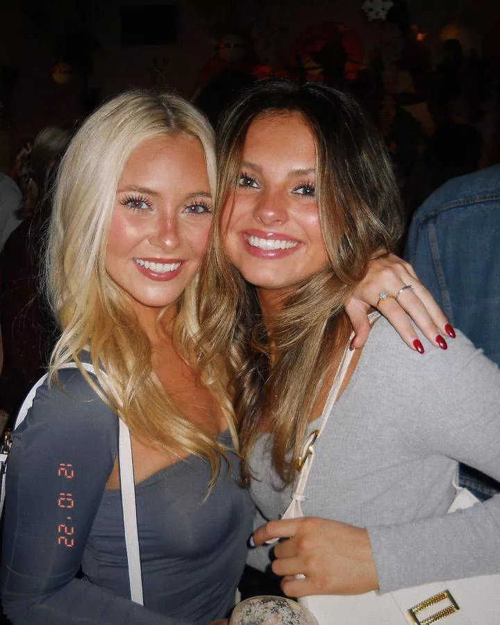 Blonde Or Brunette