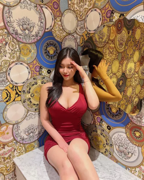 Cleavage revealing tight dress