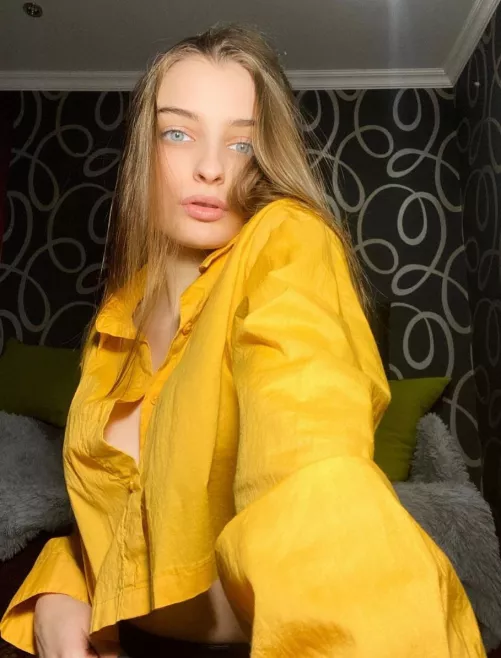 Do I deserve your dick, daddy ?