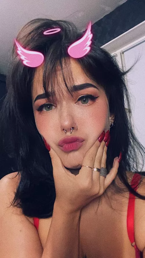 Do you want to feel this naild on your body?