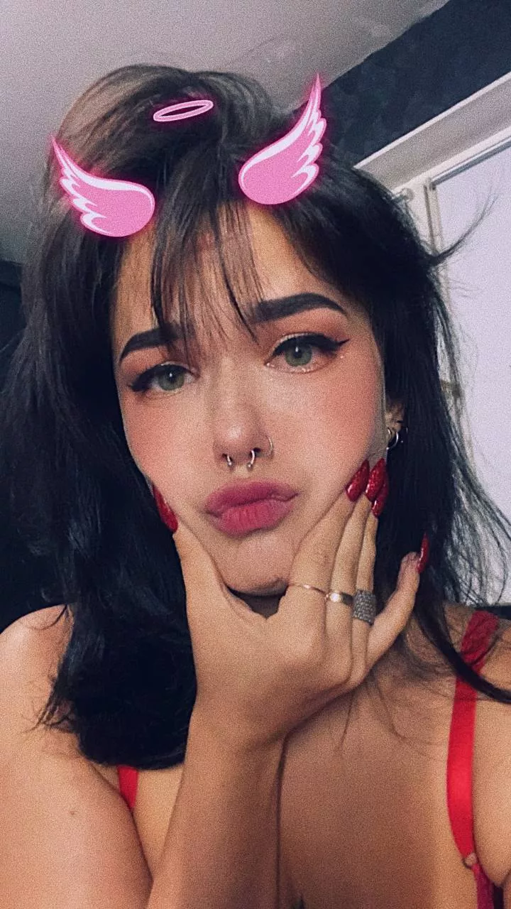 Do you want to feel this naild on your body?