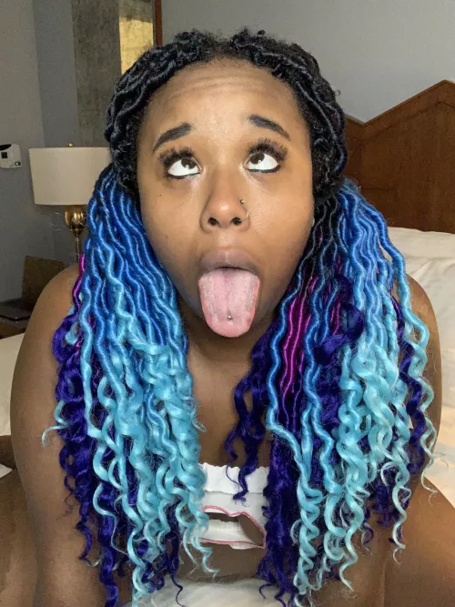 Ebony ahegao vibes