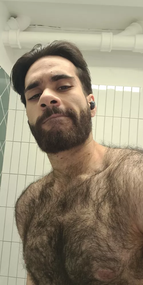 Finally got my hair cut 🦦