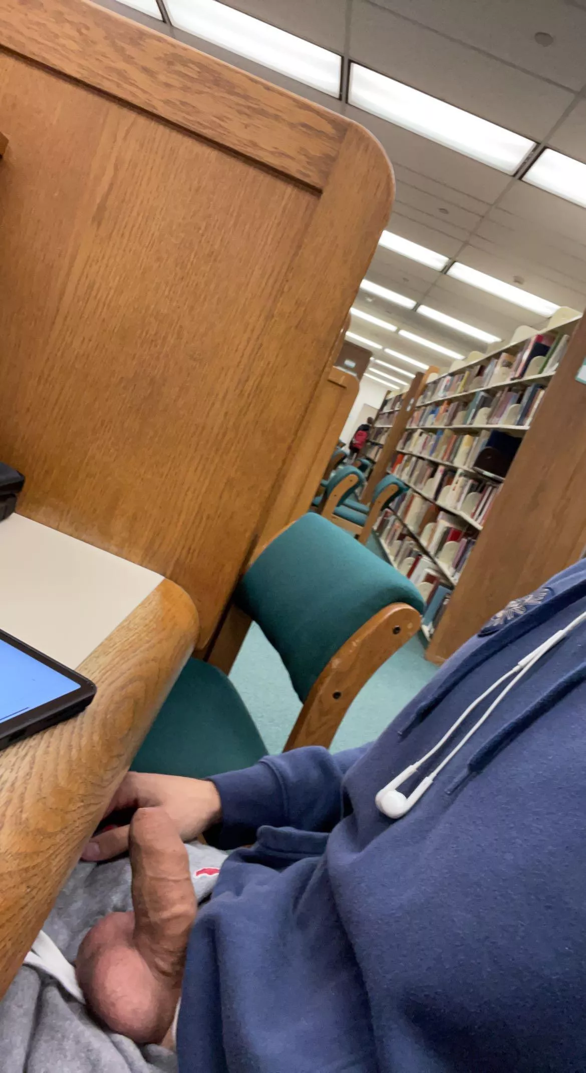 finals week got me stressed…help me relieve it