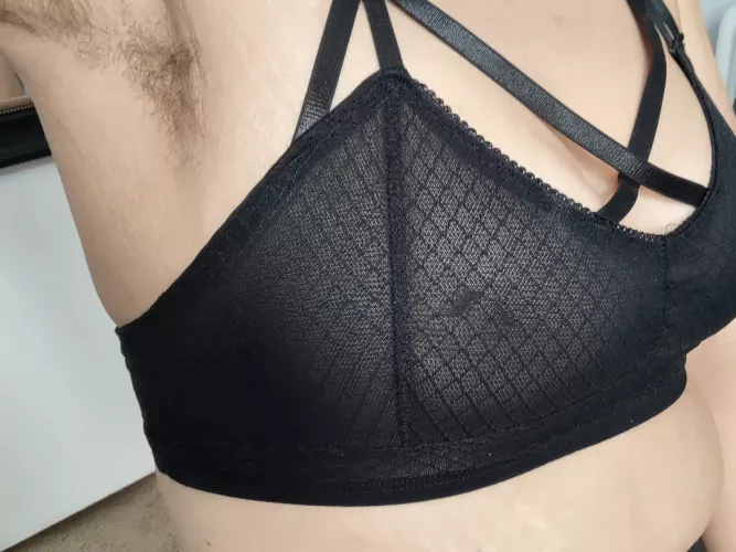 fuzzy pit with a nip