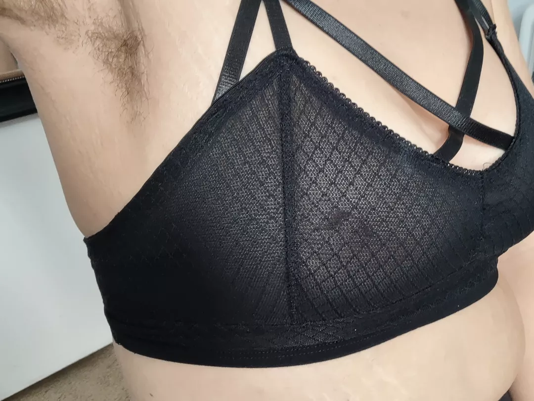 fuzzy pit with a nip