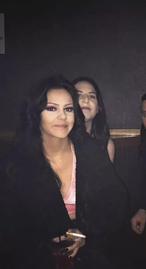 Girlfriend admitted she started smoking and I secretly love it