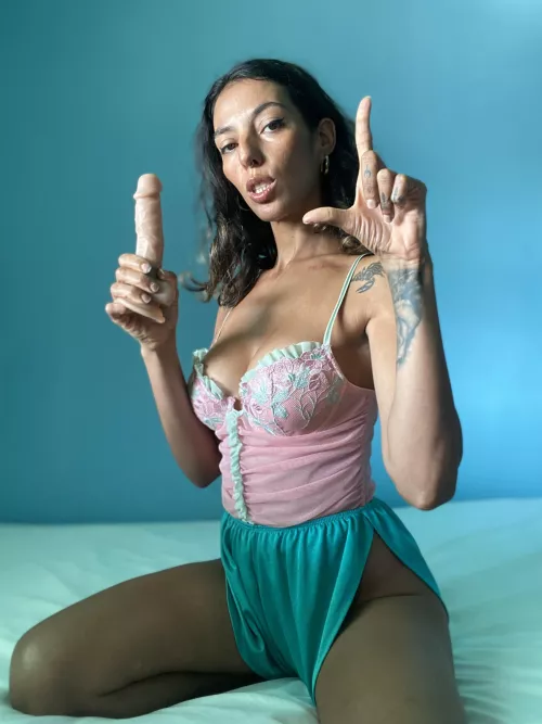 Goddess is ready to be worship !