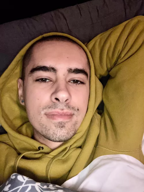 Good morning Reddit! ☀️ it’s like 20 degrees outside today 🥶