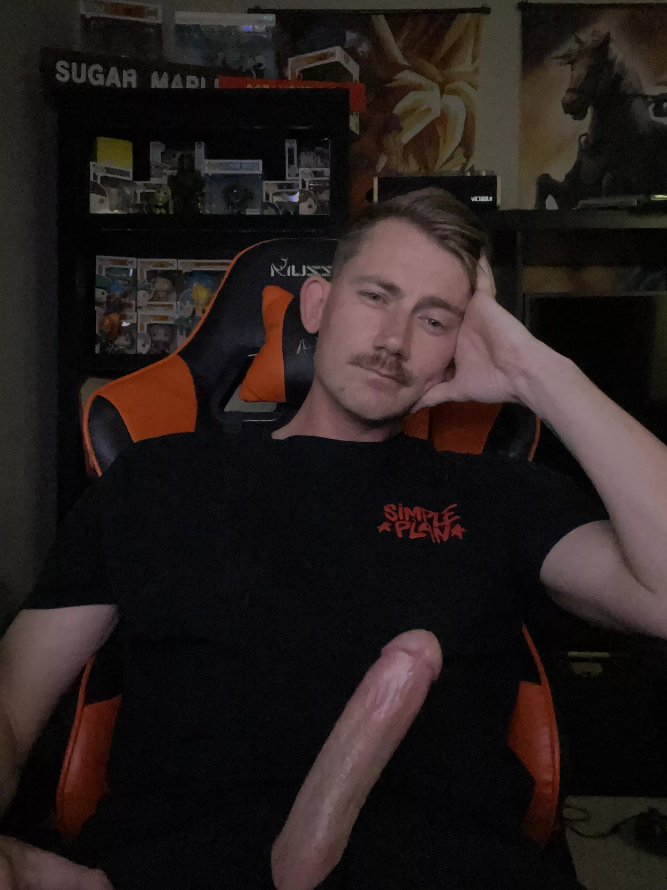 Happy Saturday everyone!