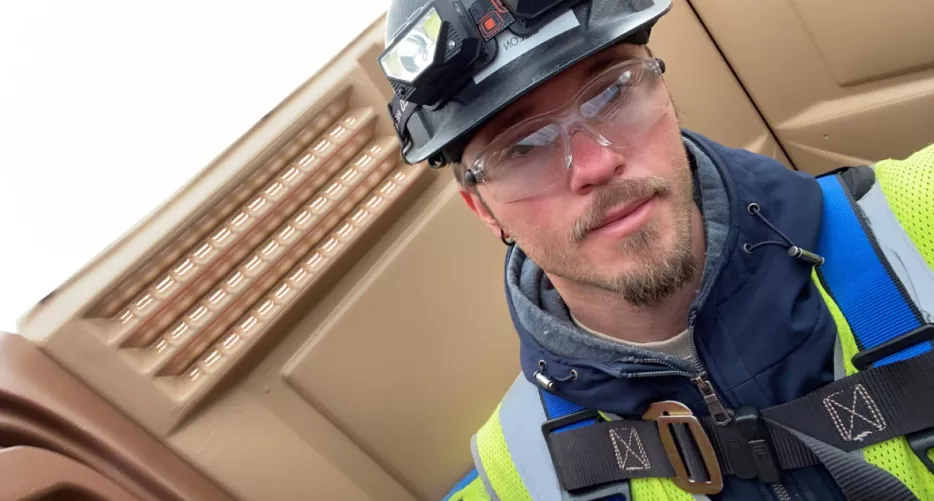 Hiding from the cold D: