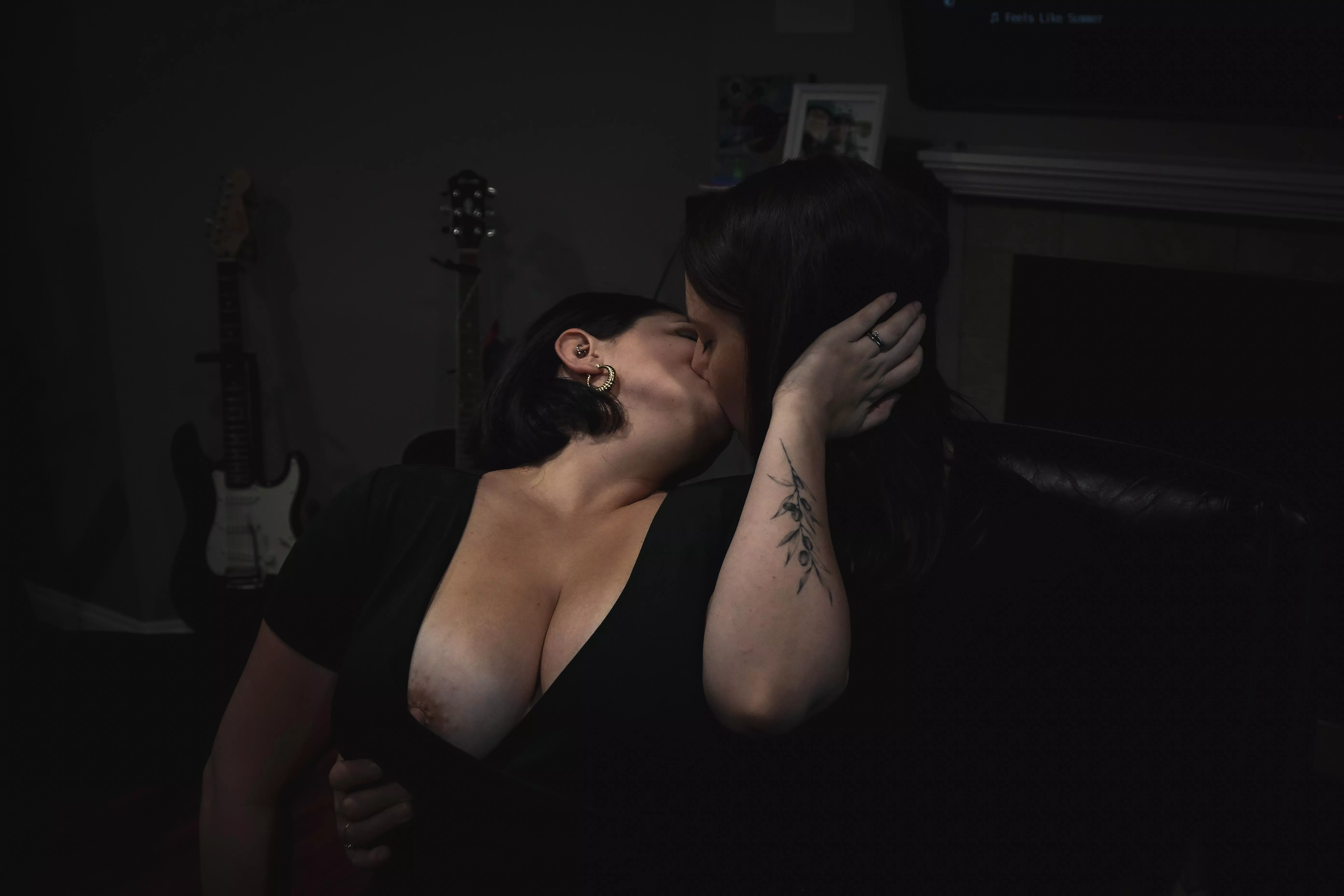 I could kiss her all day.