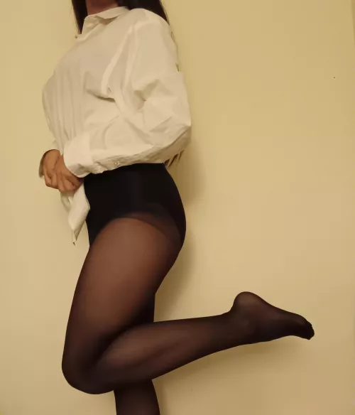 I love this pose🖤