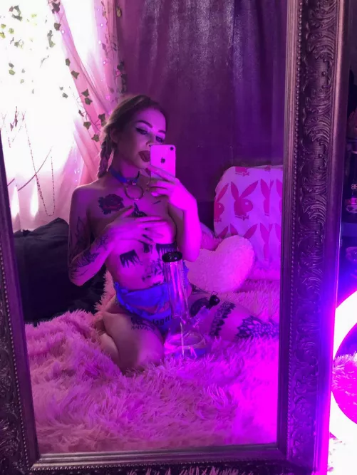 I usually come here to wish you a good mood :3