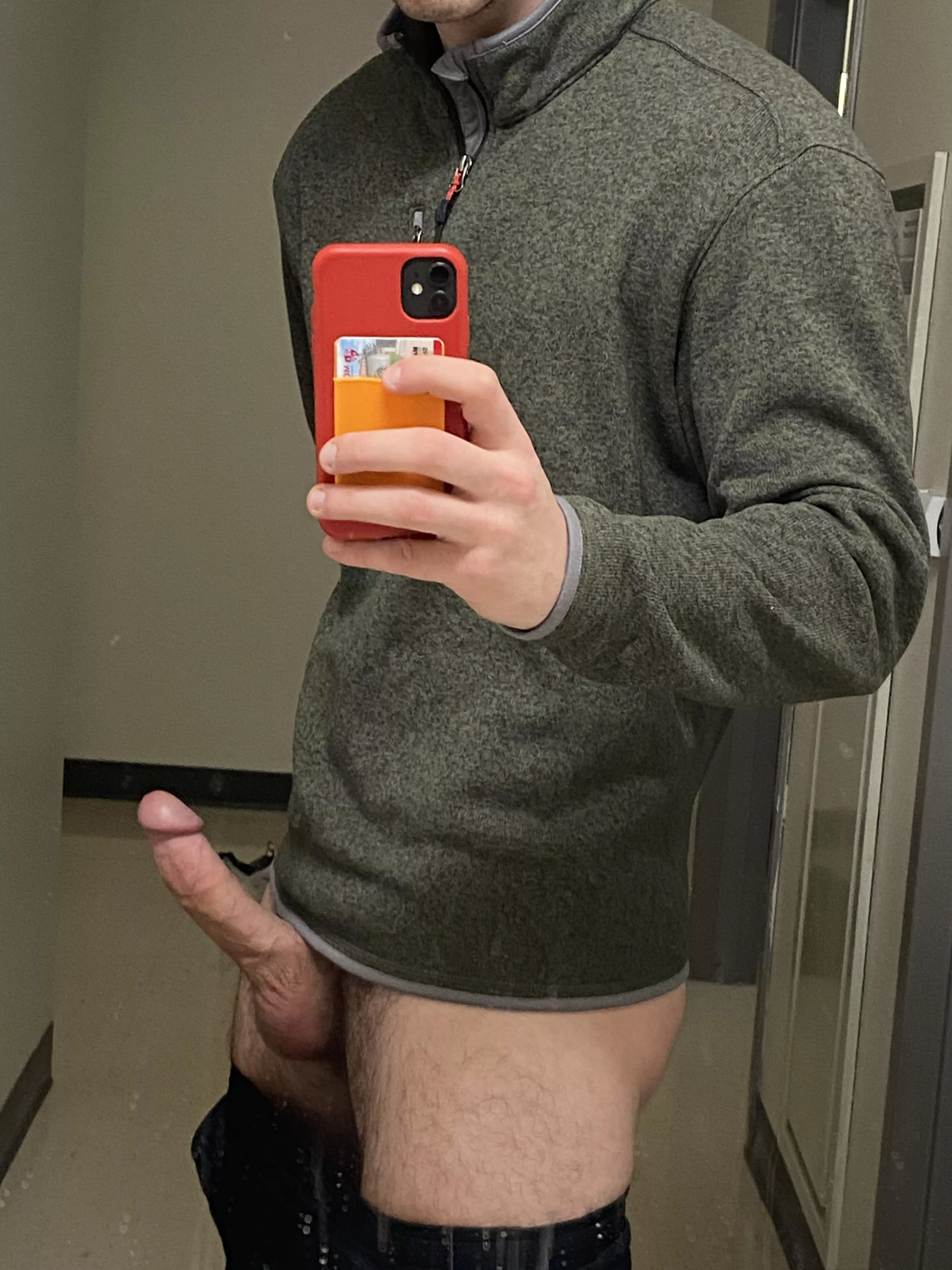 I wanna stretch your hole with it