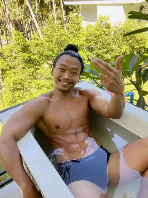 let’s take a bath 😉