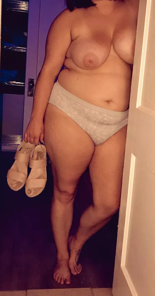 Like my curves? 😈