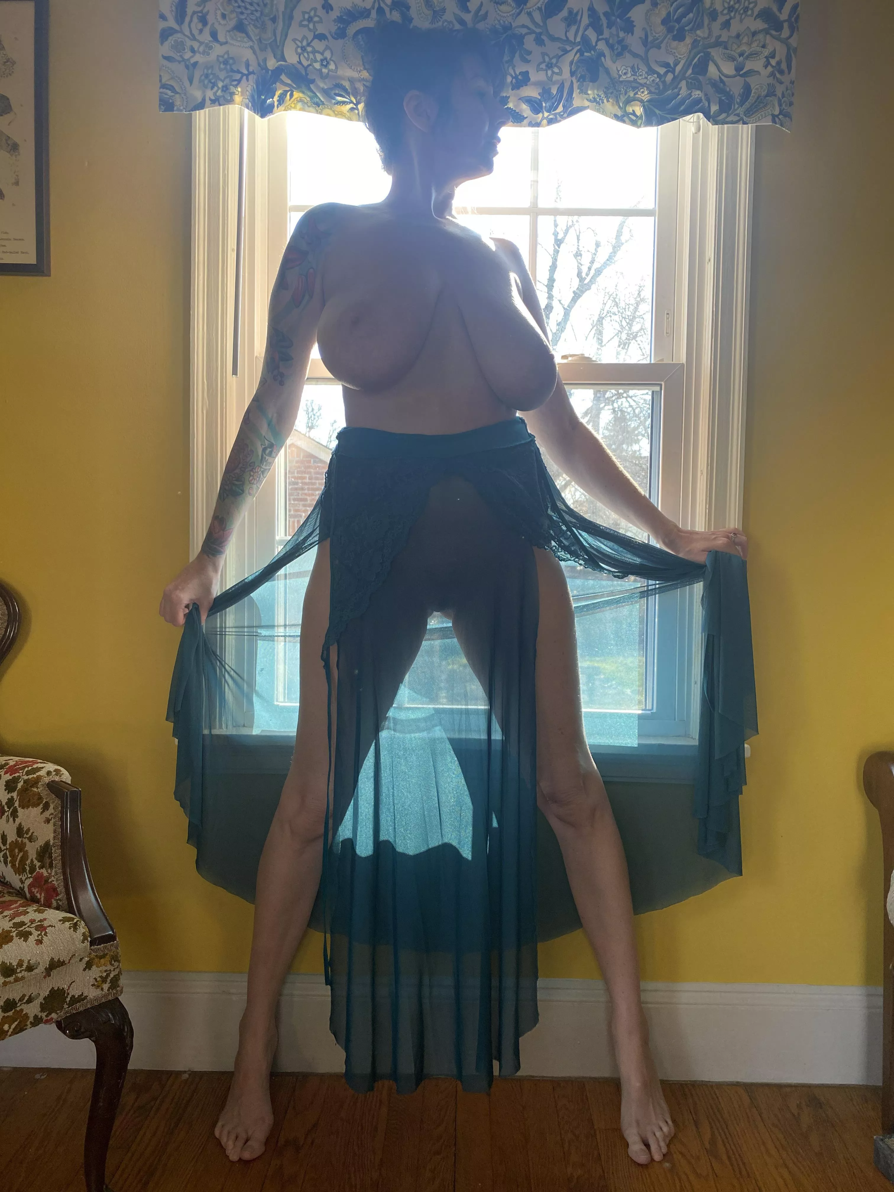 Love the silhouette here…