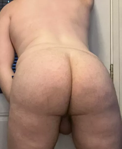 My pale cheeks need some handprints