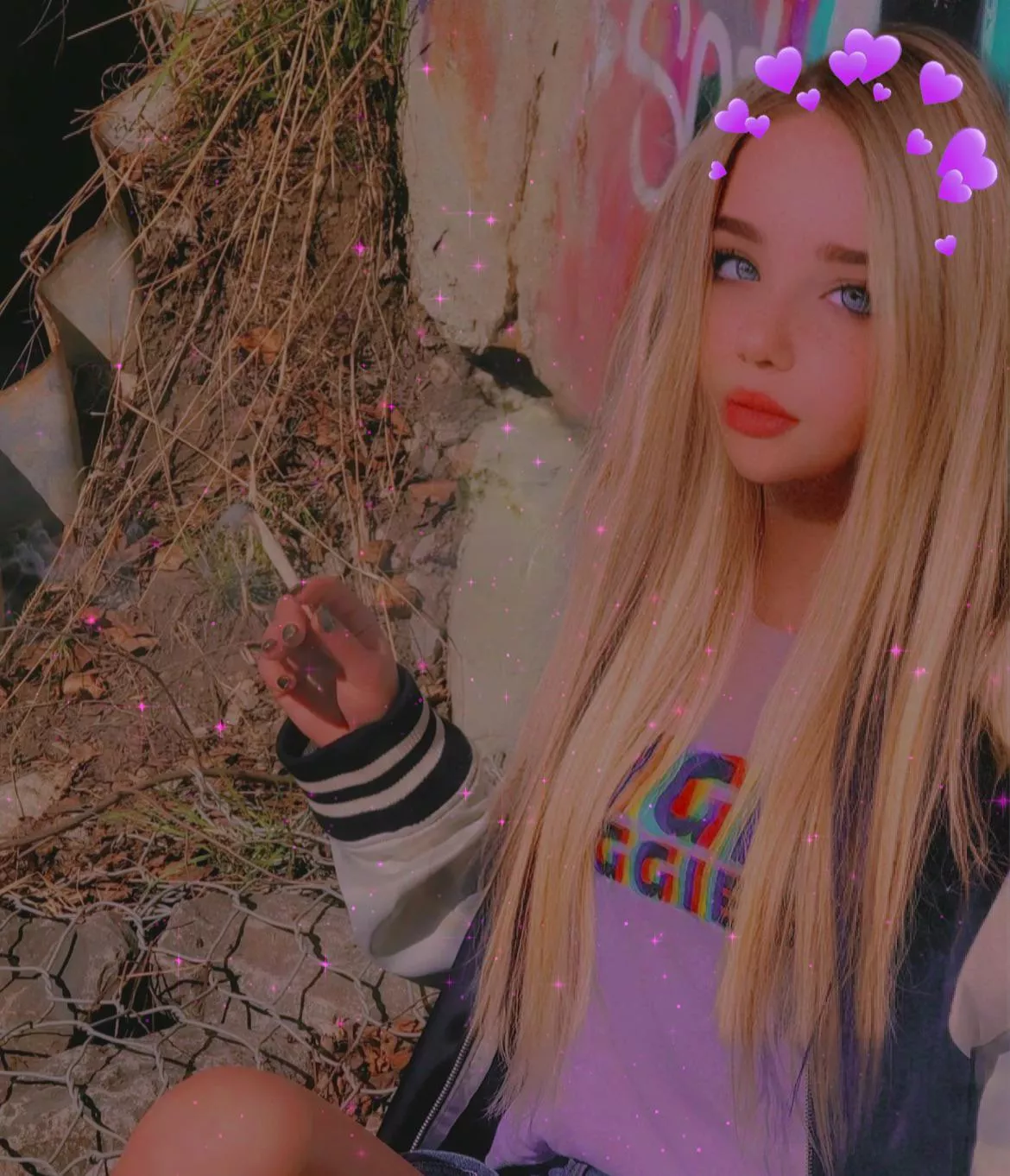 Nobody to smoke with ☹️