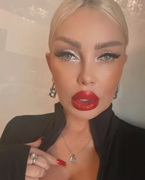 Only the Reddest of Lips