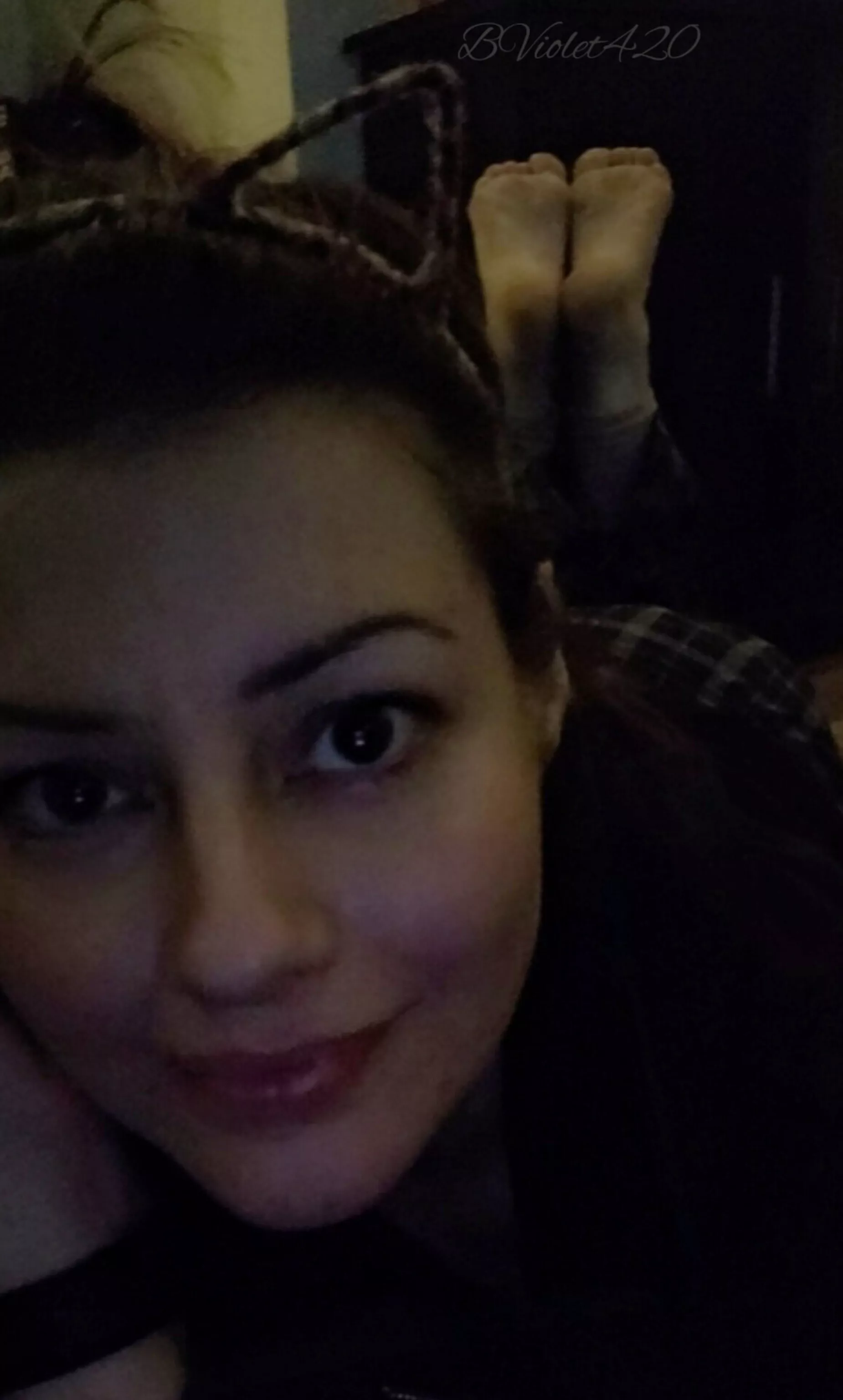 *shares a joint with u* 😊🤗