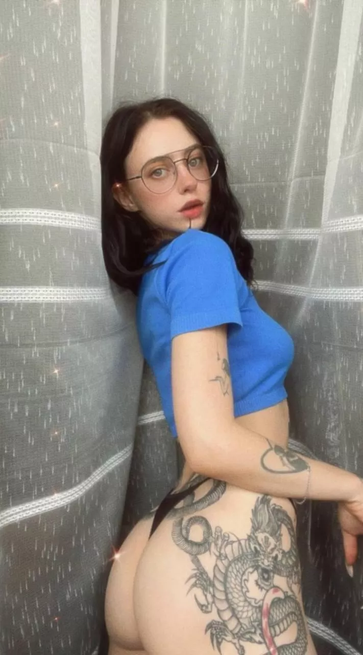 tiny thongs are my favourite ;)