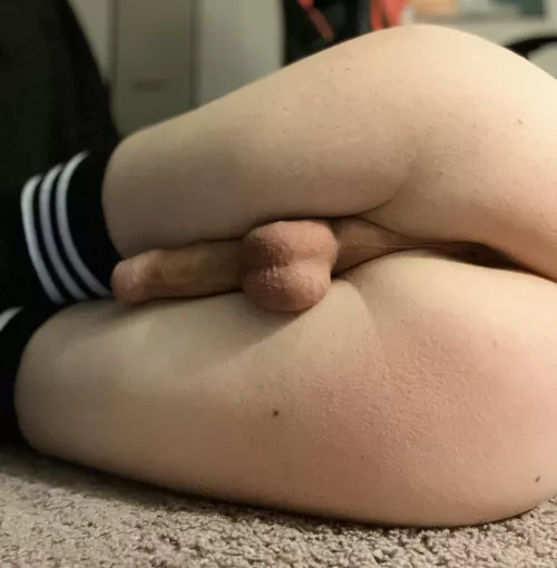 Ugh I’ve been so horny for dick lately 😵‍💫