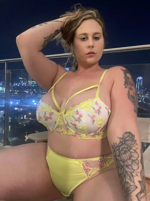 Who is going balls deep in my gorgeous wife’s pussy?