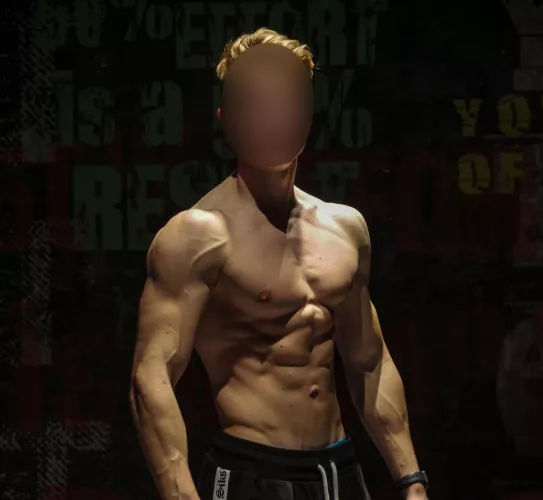 Who wants to squeeze my pecs?