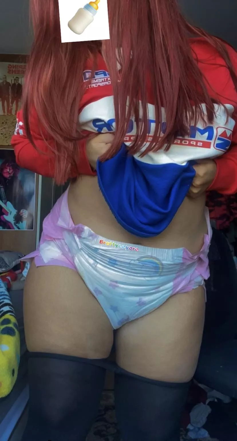 Will you help me pull up my tights?🥺🥺