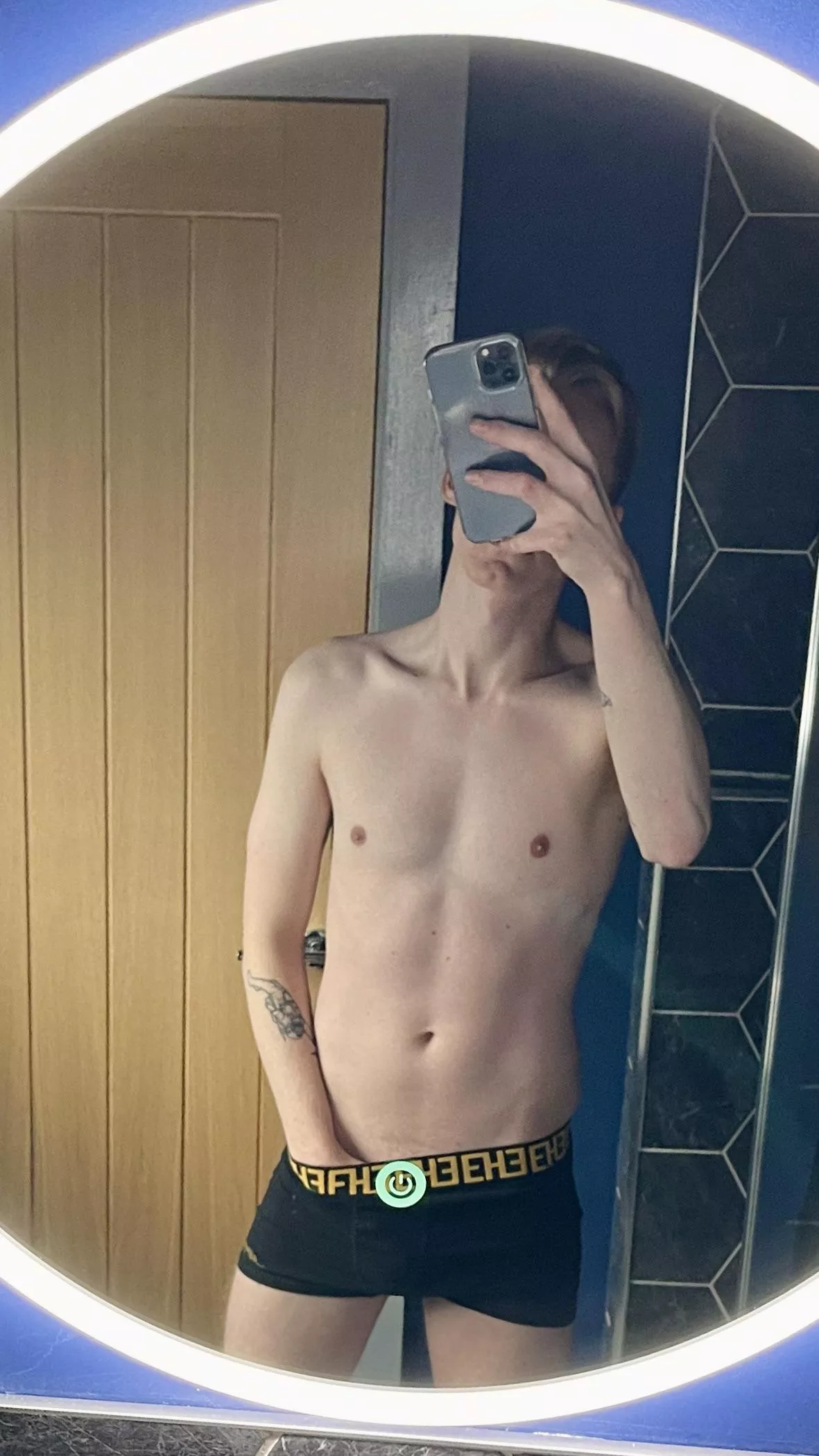 Wish this was your hand down here